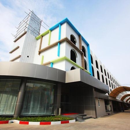 Royal Delight Hotel Bangkok Exterior photo